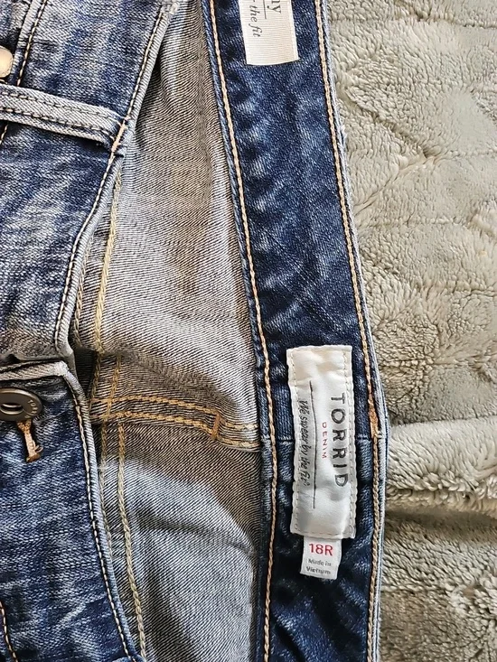 Torrid Skinny Jeans Size 18 - Picture 5 of 5